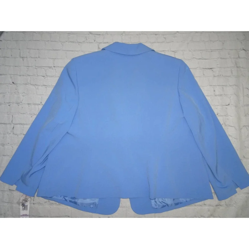 NWT Le Suit Plus Size Seamed Skirt Suit 22 W light blue - Picture 6 of 12